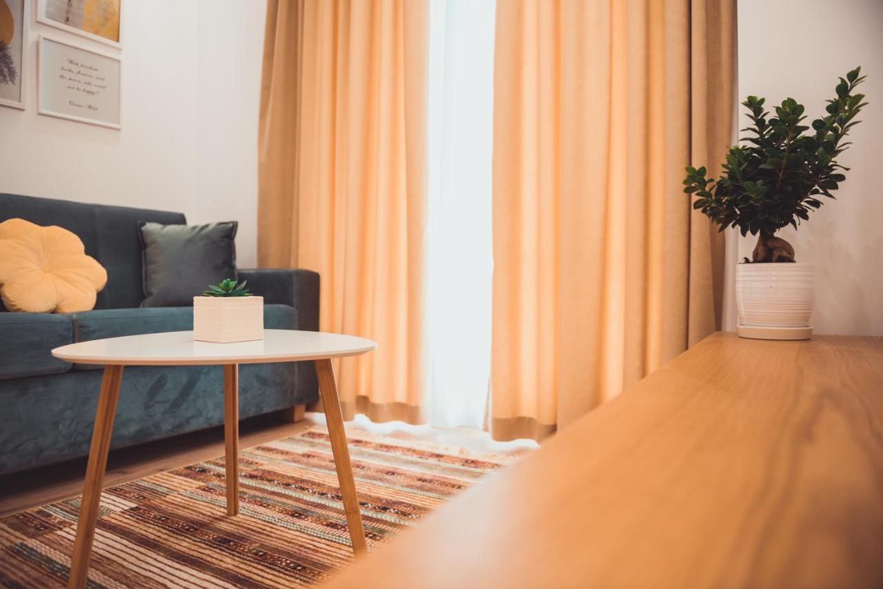 Tam Centre Luxury Serviced Apartments Тирана Экстерьер фото