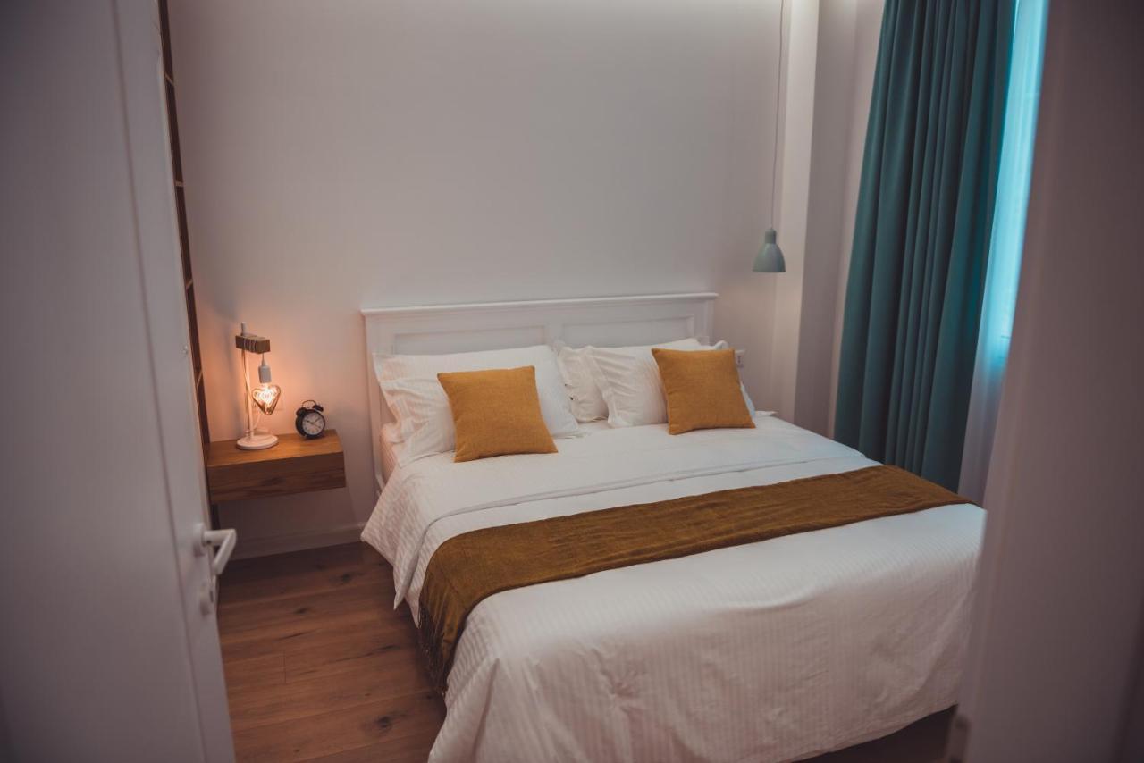 Tam Centre Luxury Serviced Apartments Тирана Экстерьер фото