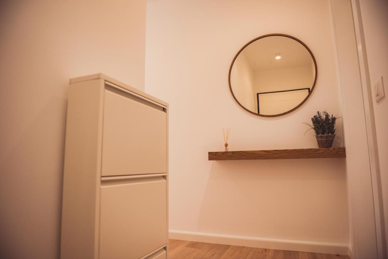 Tam Centre Luxury Serviced Apartments Тирана Экстерьер фото