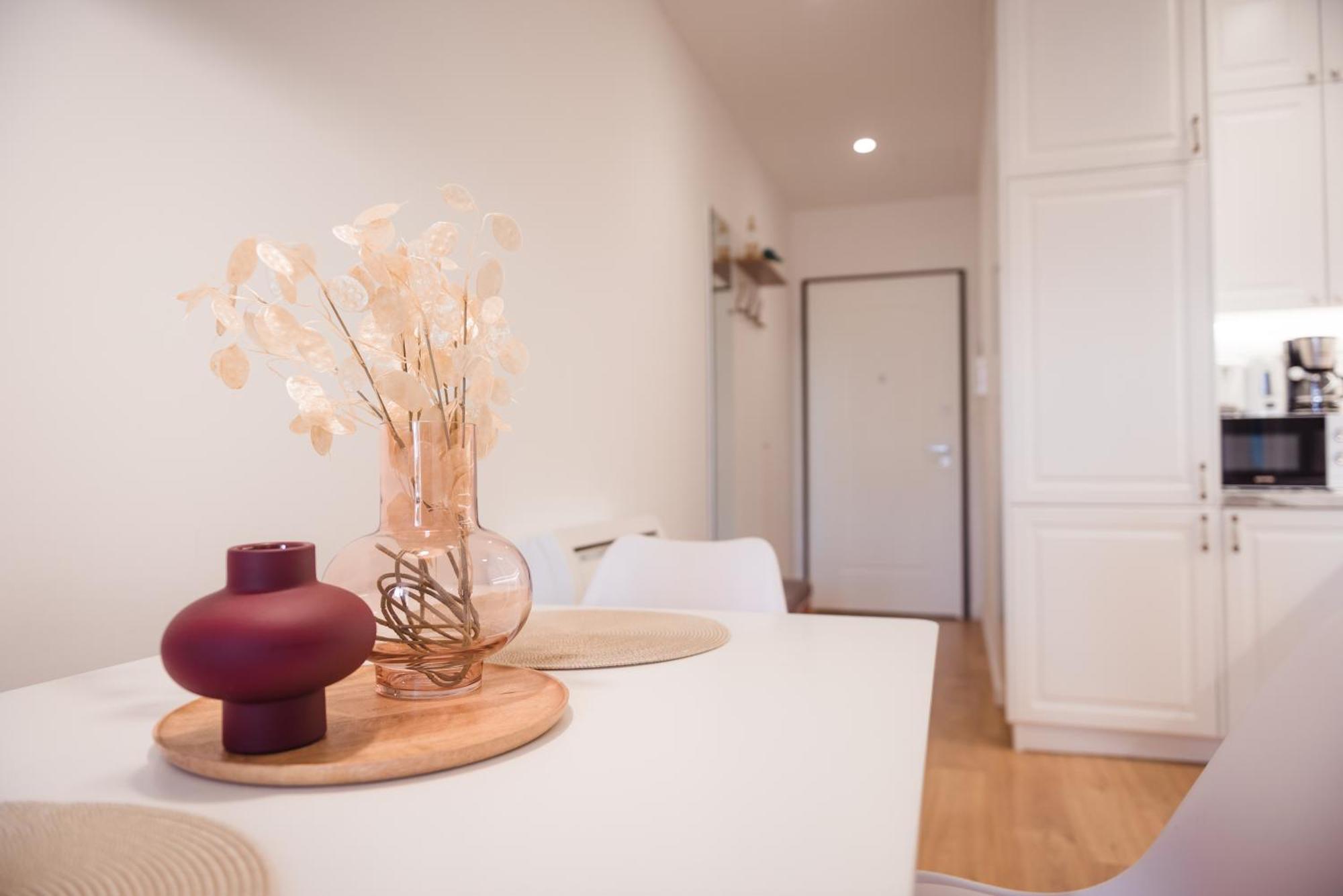 Tam Centre Luxury Serviced Apartments Тирана Экстерьер фото