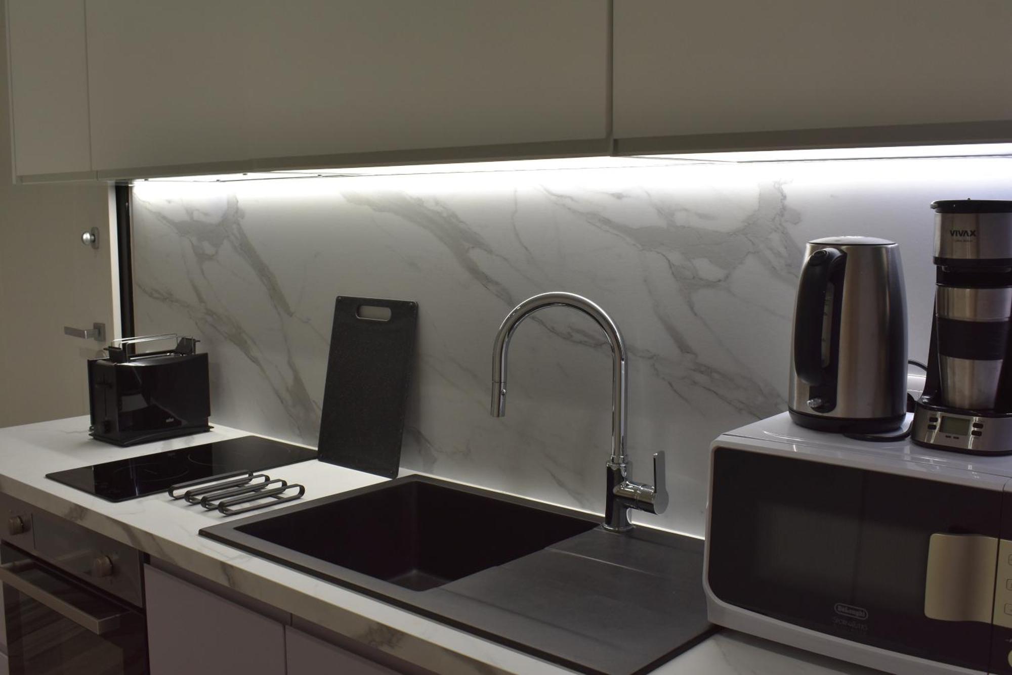 Tam Centre Luxury Serviced Apartments Тирана Экстерьер фото