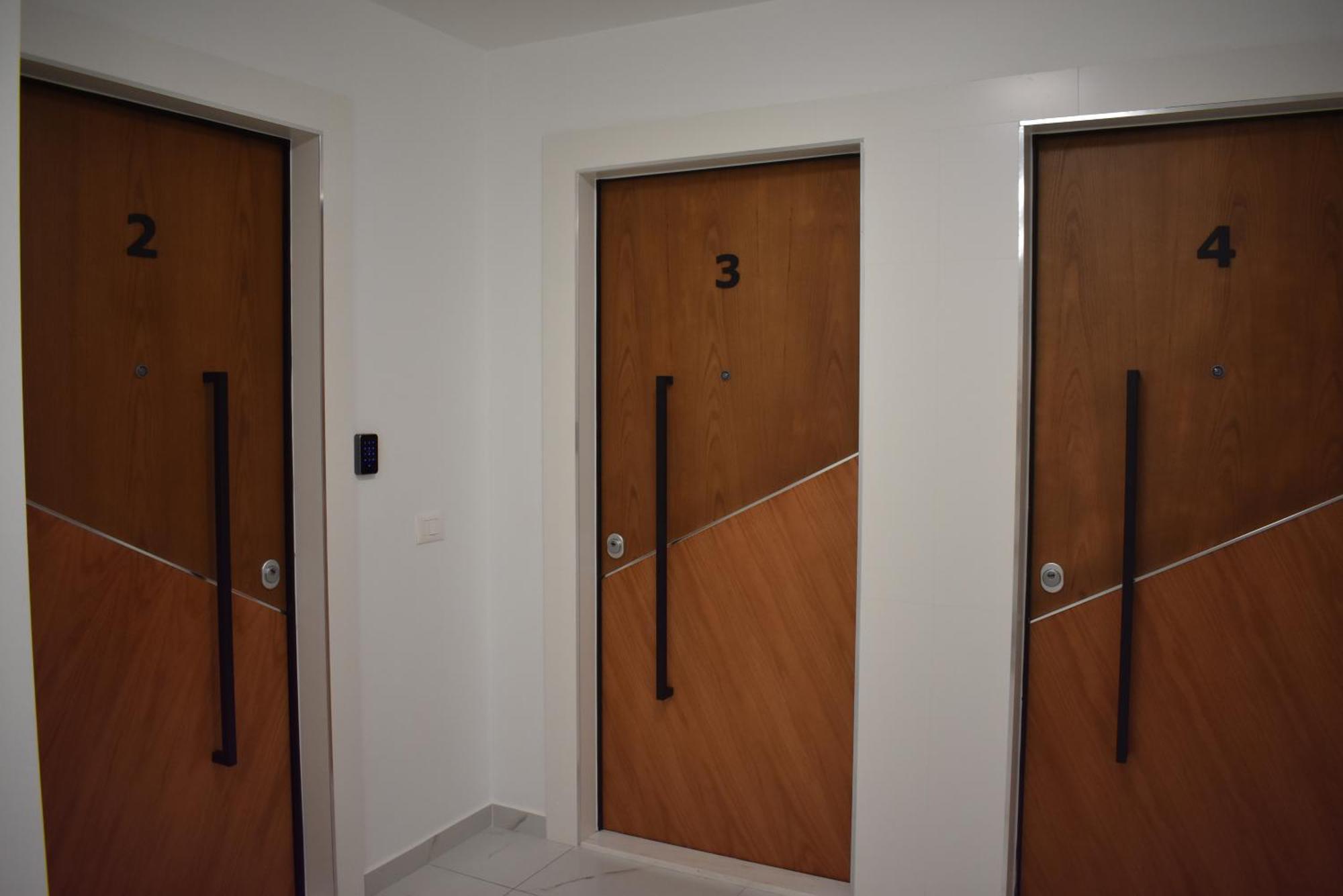 Tam Centre Luxury Serviced Apartments Тирана Экстерьер фото